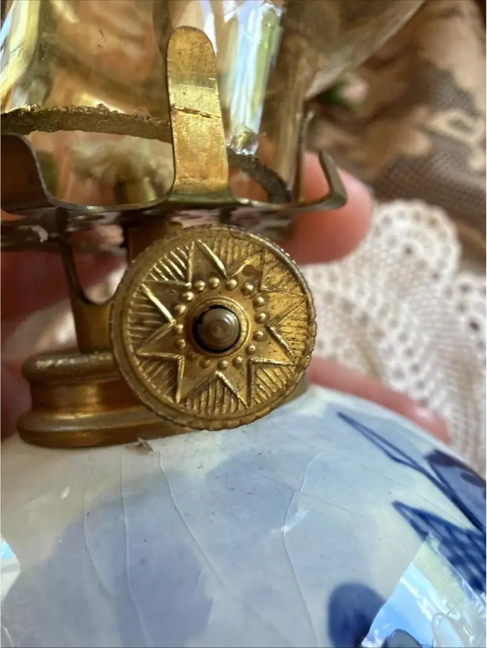 Vintage Mini Oil Lamp Delft Blue Windmill Amber Glass Chimney Holland 9” Dutch